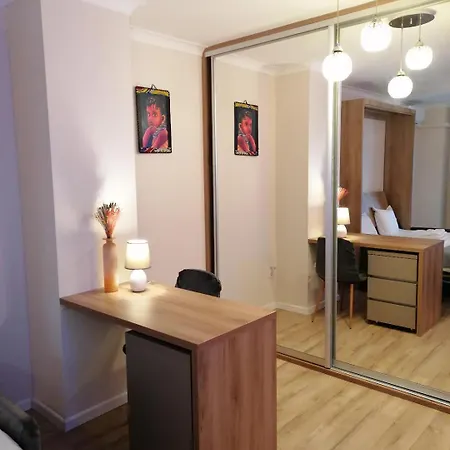 Queency Cu Gradina Si Parcare Gratuita * Cluj-Napoca