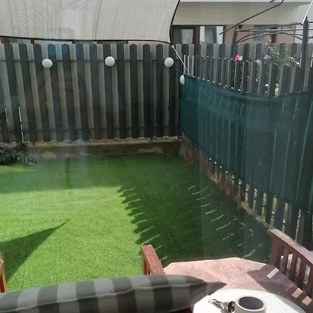 Apartman Queency Cu Gradina Si Parcare Gratuita