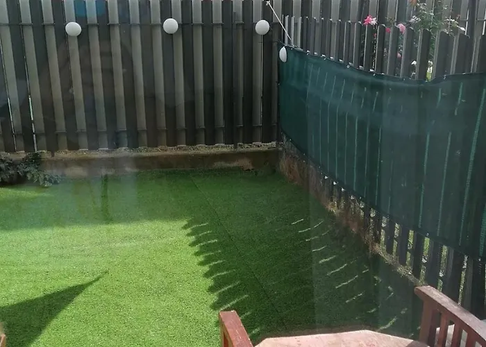 Apartman Queency Cu Gradina Si Parcare Gratuita